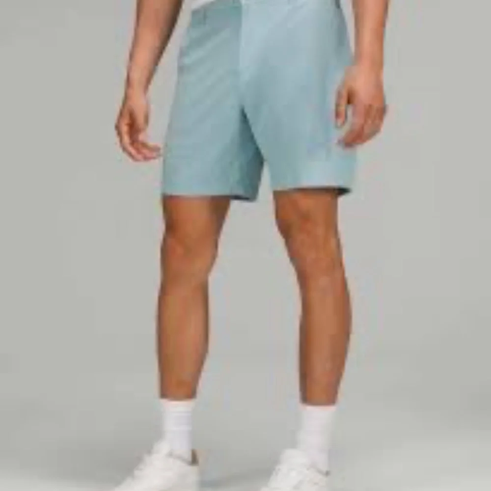 Lululemon Ventlight Commission Classic-Fit Short Mens, Breeze blue 16214